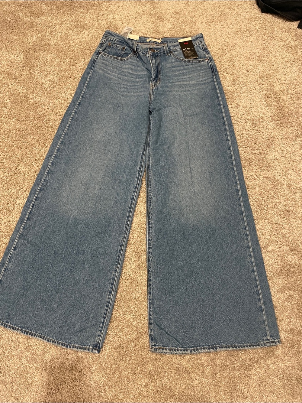 Levi's Women's Wide Leg Jeans in Light Blue Denim